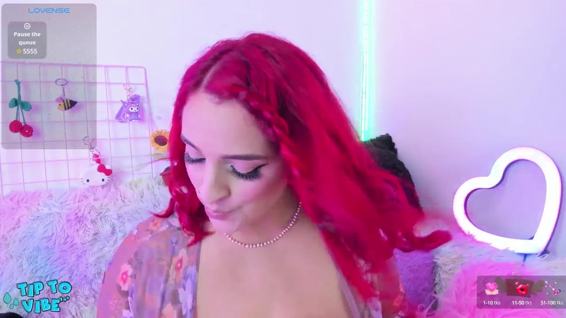 Gallery image thumbnail from Tifannys_ti's myfreecams stream on, 04/29/2025, 15:16 image 10 of 20