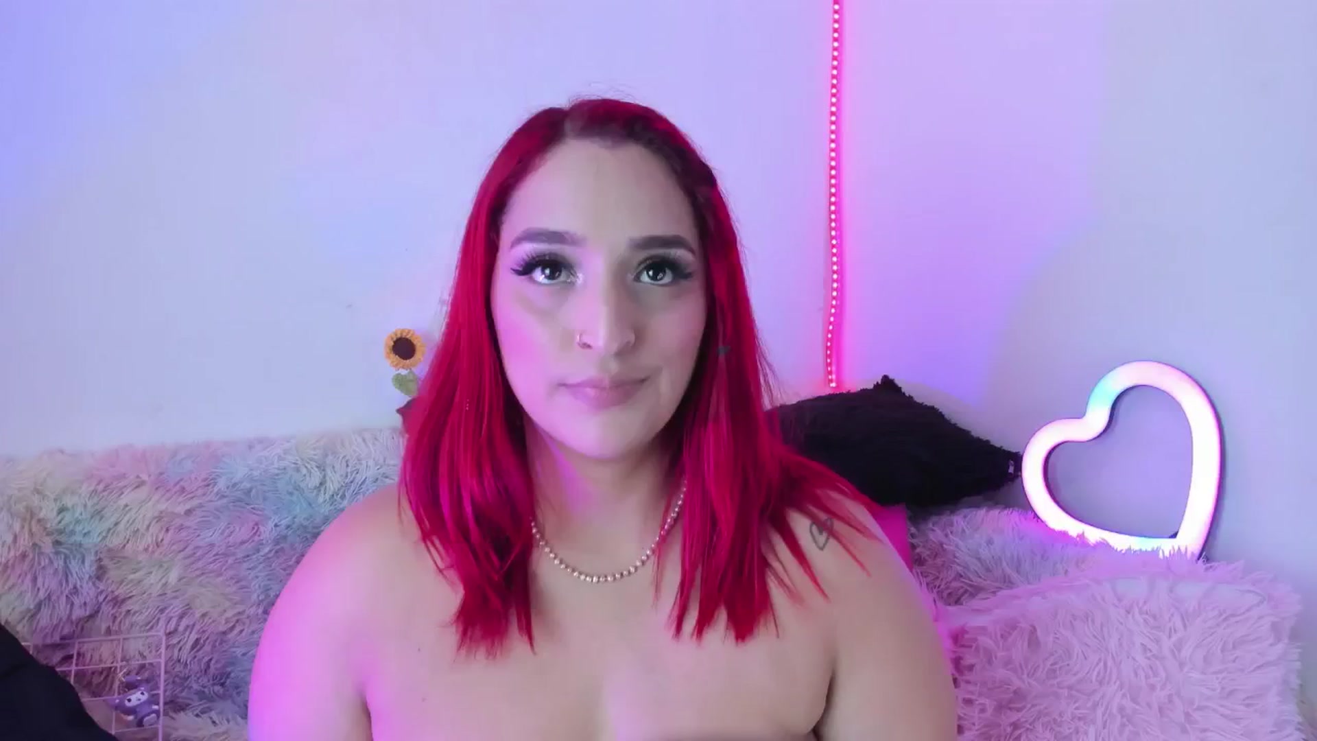 Gallery image thumbnail from Tifannys_ti's myfreecams stream on, 05/05/2025, 16:48 image 11 of 20