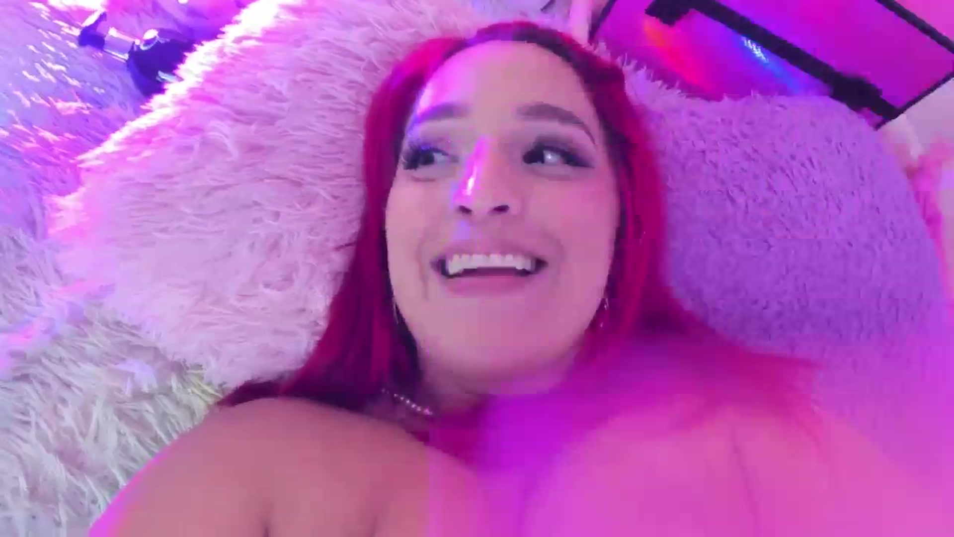 Gallery image thumbnail from Tifannys_ti's myfreecams stream on, 05/20/2025, 19:46 image 19 of 20