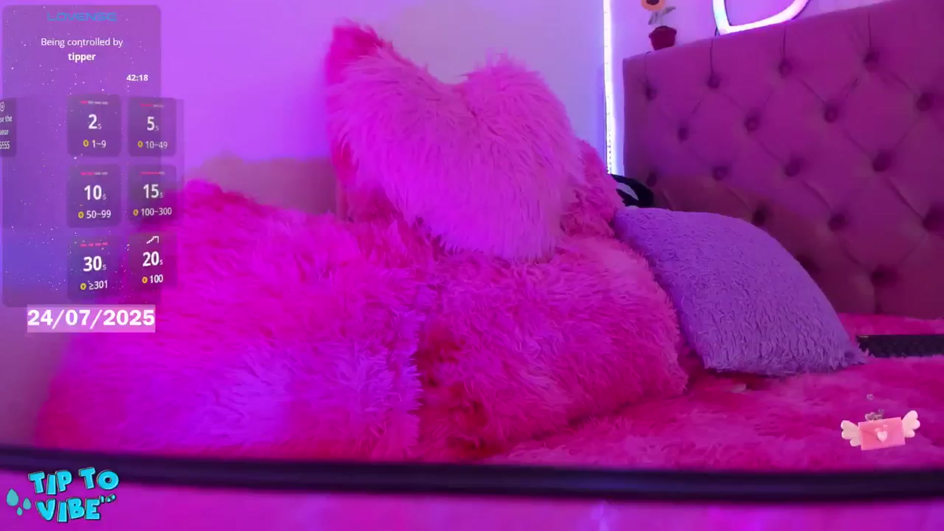 Gallery image thumbnail from Tifannys_ti's myfreecams stream on, 07/24/2025, 14:24 image 18 of 20