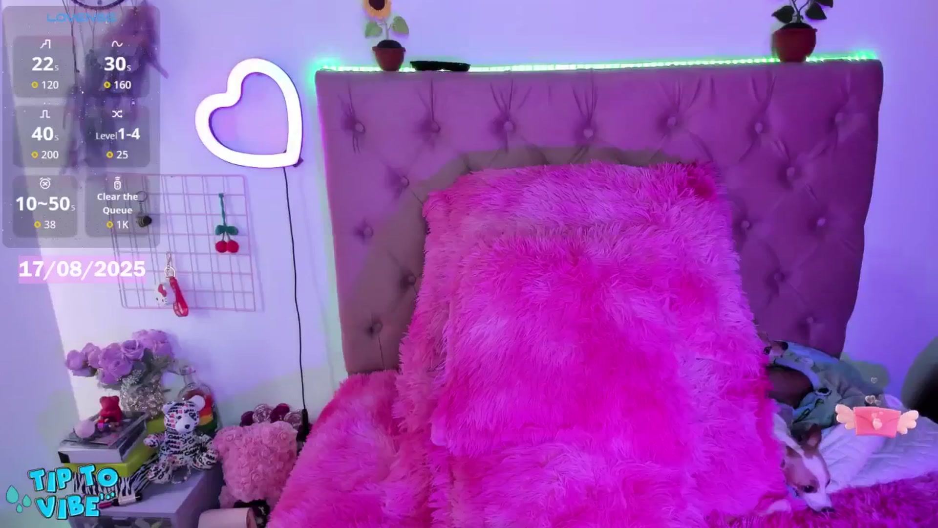 Gallery image thumbnail from Tifannys_ti's myfreecams stream on, 08/17/2025, 13:53 image 6 of 20
