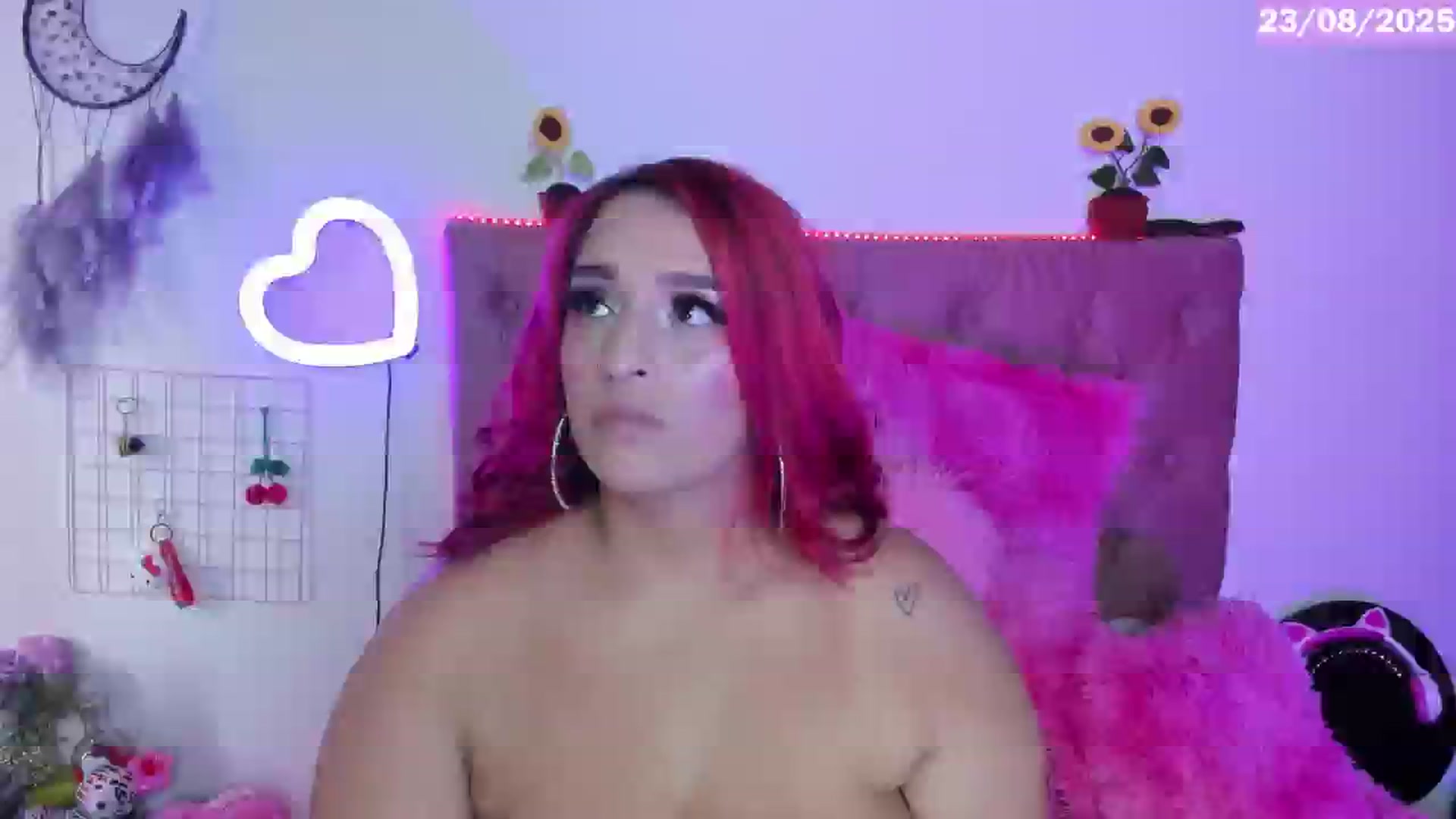 Gallery image thumbnail from Tifannys_ti's myfreecams stream on, 08/23/2025, 15:13 image 10 of 20