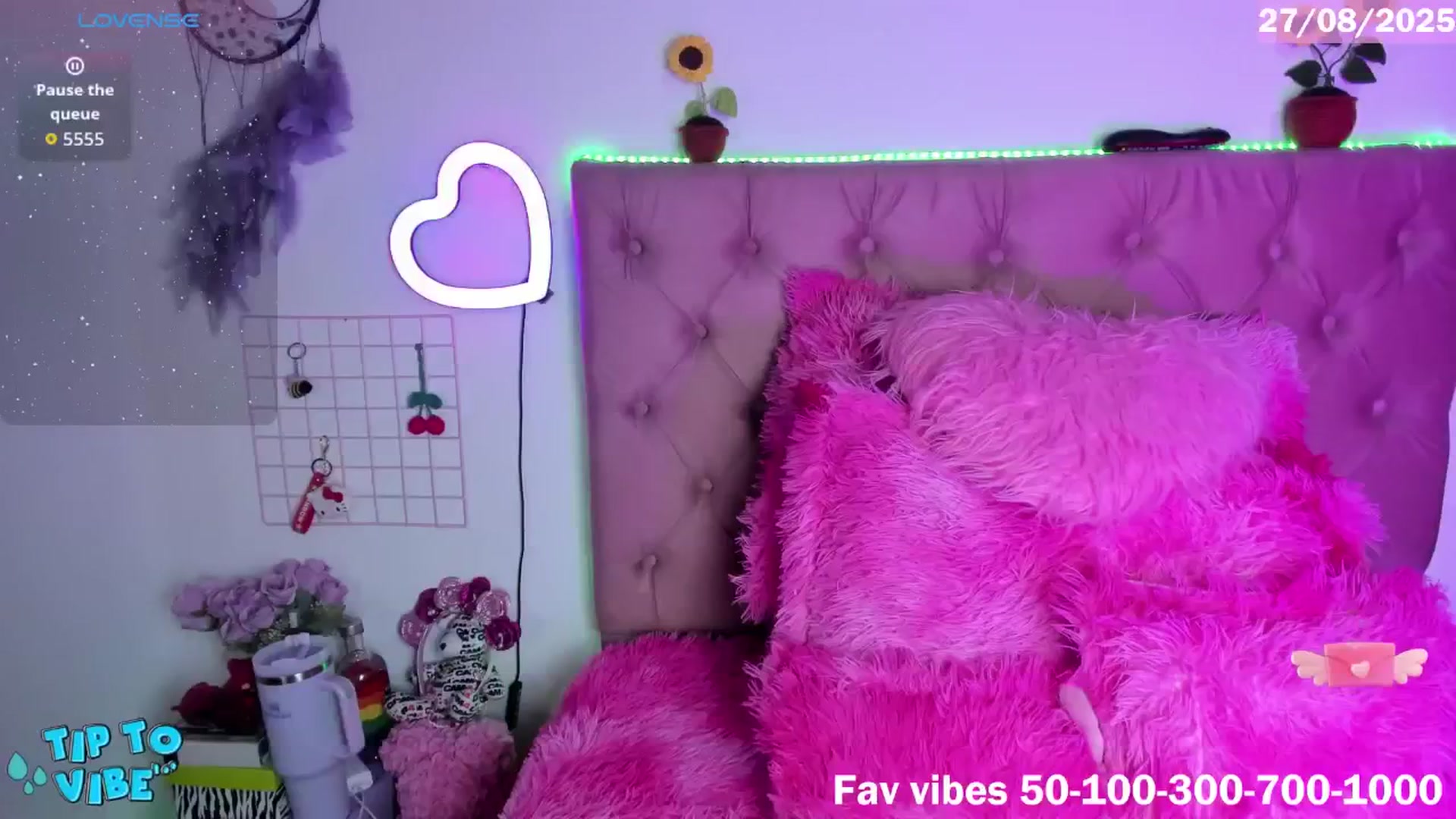 Gallery image thumbnail from Tifannys_ti's myfreecams stream on, 08/27/2025, 12:34 image 4 of 20