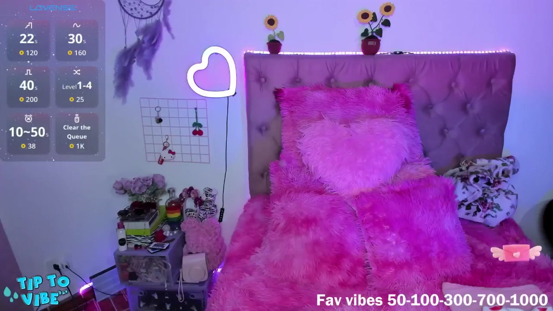 Gallery image thumbnail from Tifannys_ti's myfreecams stream on, 09/22/2025, 13:13 image 1 of 20