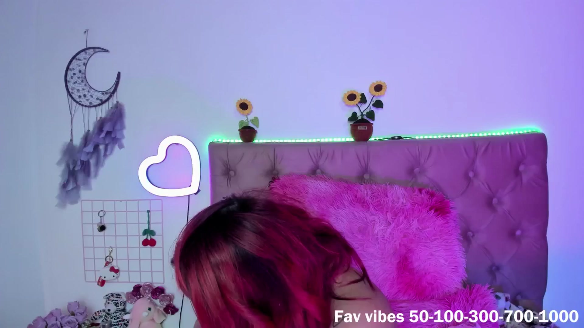 Gallery image thumbnail from Tifannys_ti's myfreecams stream on, 09/26/2025, 15:19 image 1 of 20