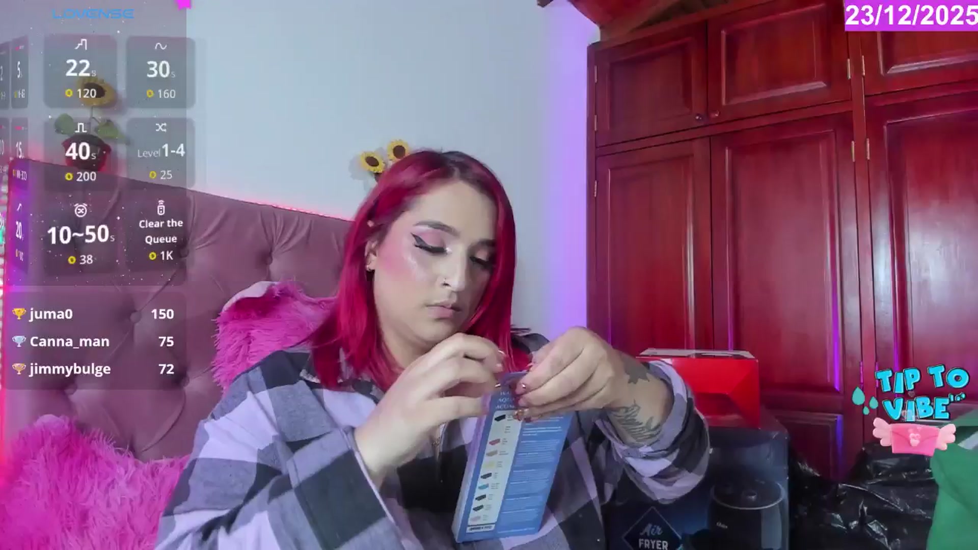 Gallery image thumbnail from Tifannys_ti's myfreecams stream on, 12/23/2025, 20:01 image 1 of 20