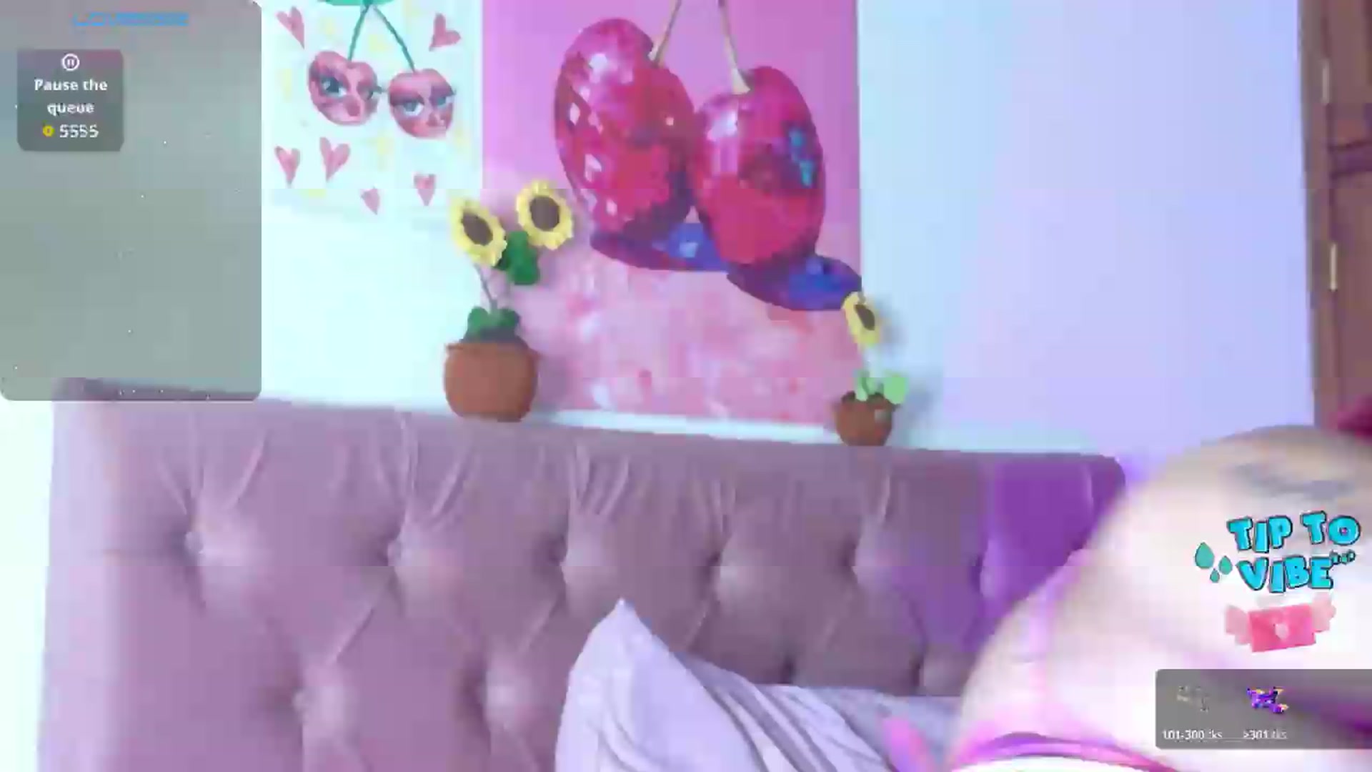 Gallery image thumbnail from Tifannys_ti's myfreecams stream on, 06/20/2026, 16:25 image 7 of 20