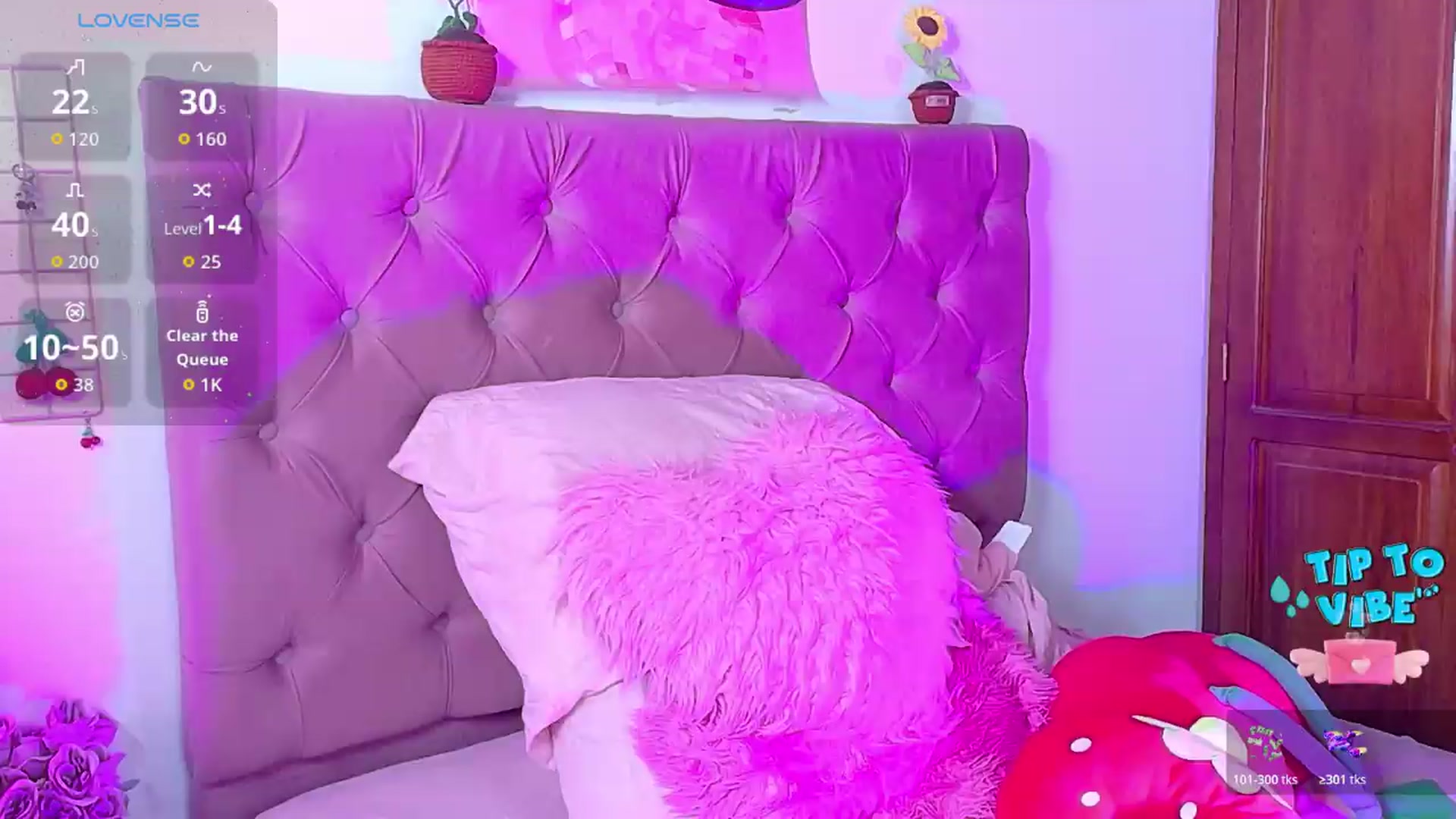 Gallery image thumbnail from Tifannys_ti's myfreecams stream on, 07/18/2026, 13:24 image 8 of 20