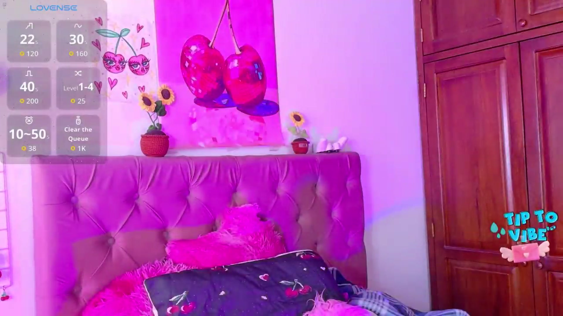 Gallery image thumbnail from Tifannys_ti's myfreecams stream on, 07/30/2026, 14:34 image 17 of 20