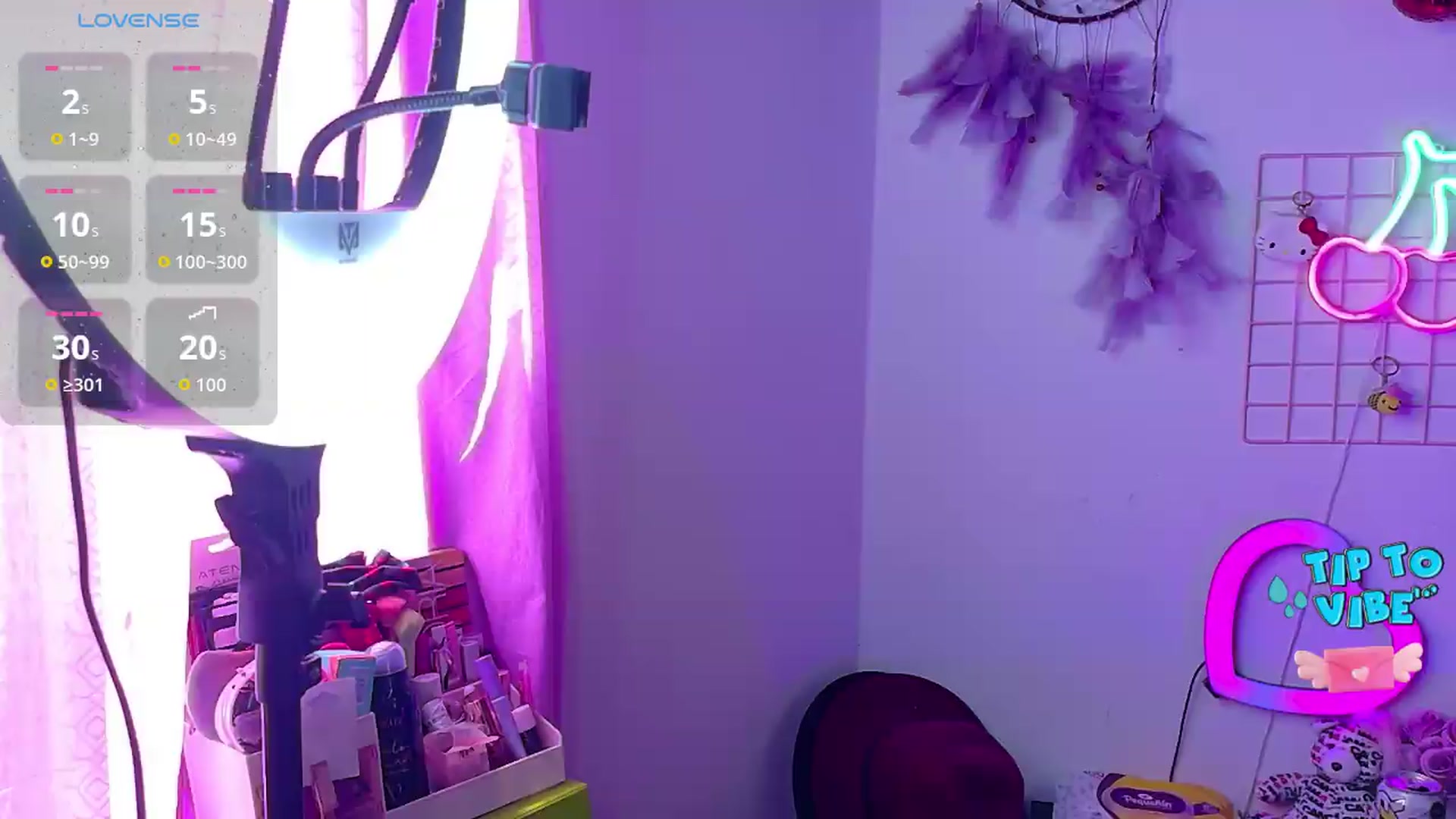 Gallery image thumbnail from Tifannys_ti's myfreecams stream on, 08/11/2026, 15:15 image 3 of 20
