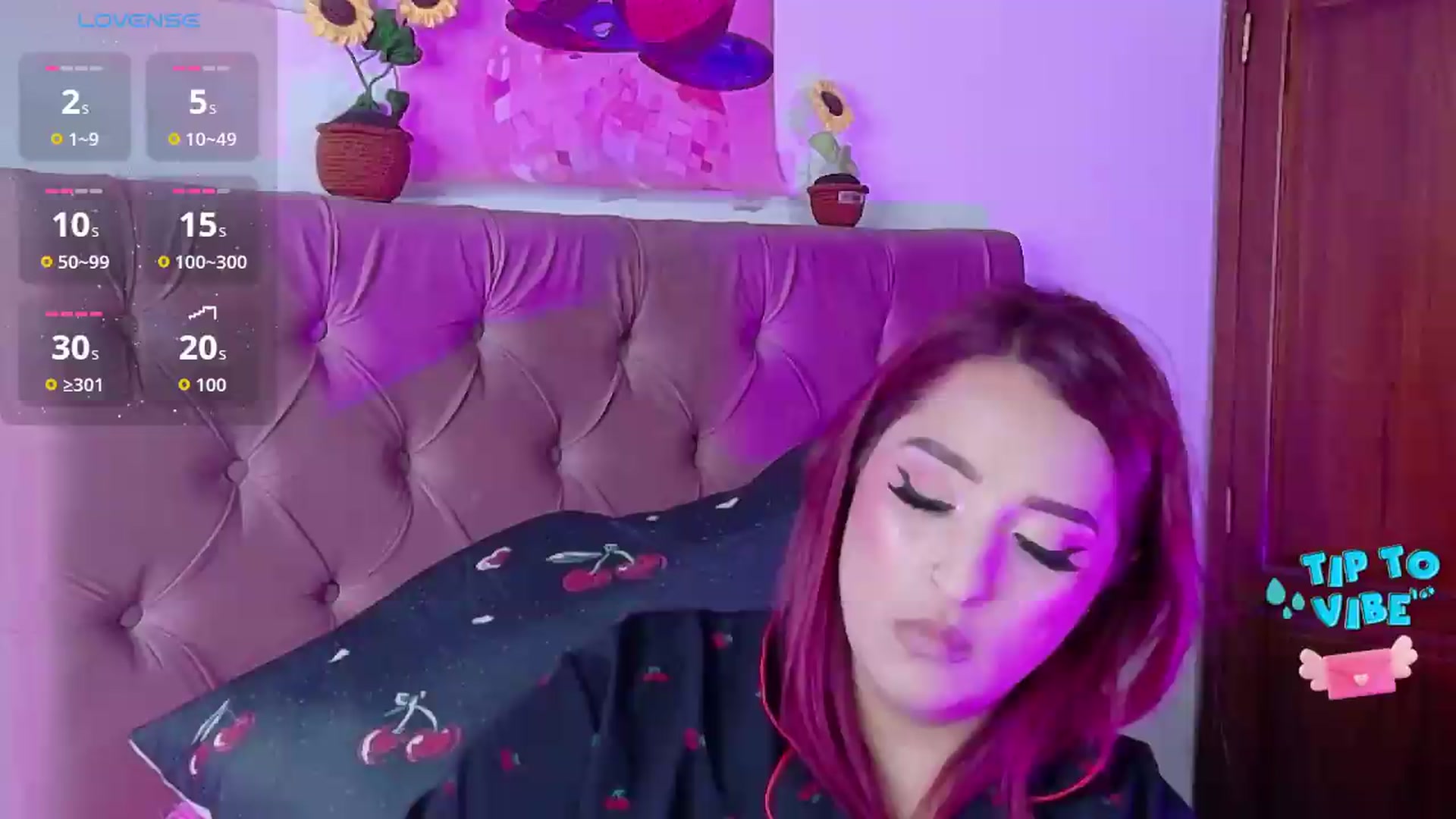 Gallery image thumbnail from Tifannys_ti's myfreecams stream on, 08/18/2026, 14:32 image 17 of 20