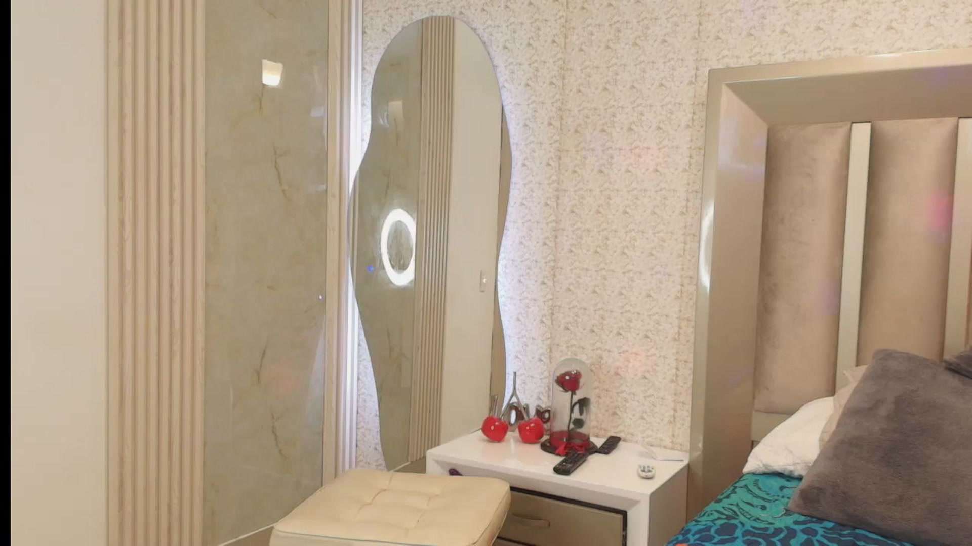 Gallery image thumbnail from TifanyDaniel's myfreecams stream on, 11/25/2025, 07:47 image 9 of 20