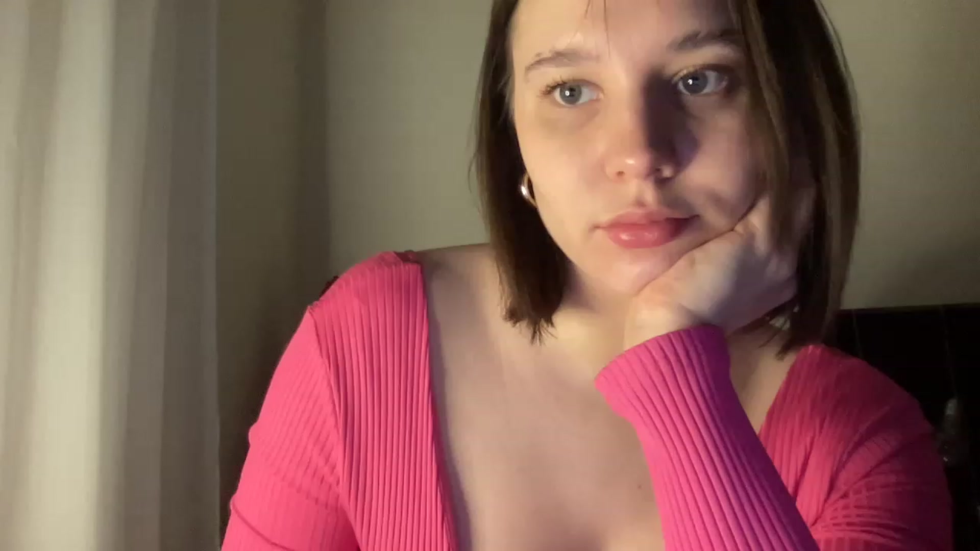 Gallery image thumbnail from TifanyTatum's myfreecams stream on, 12/01/2022, 14:12 image 10 of 20