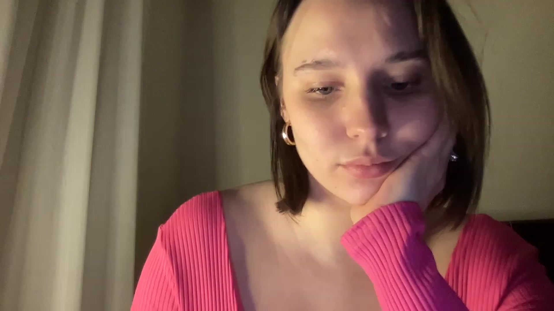 Gallery image thumbnail from TifanyTatum's myfreecams stream on, 12/01/2022, 16:44 image 12 of 20