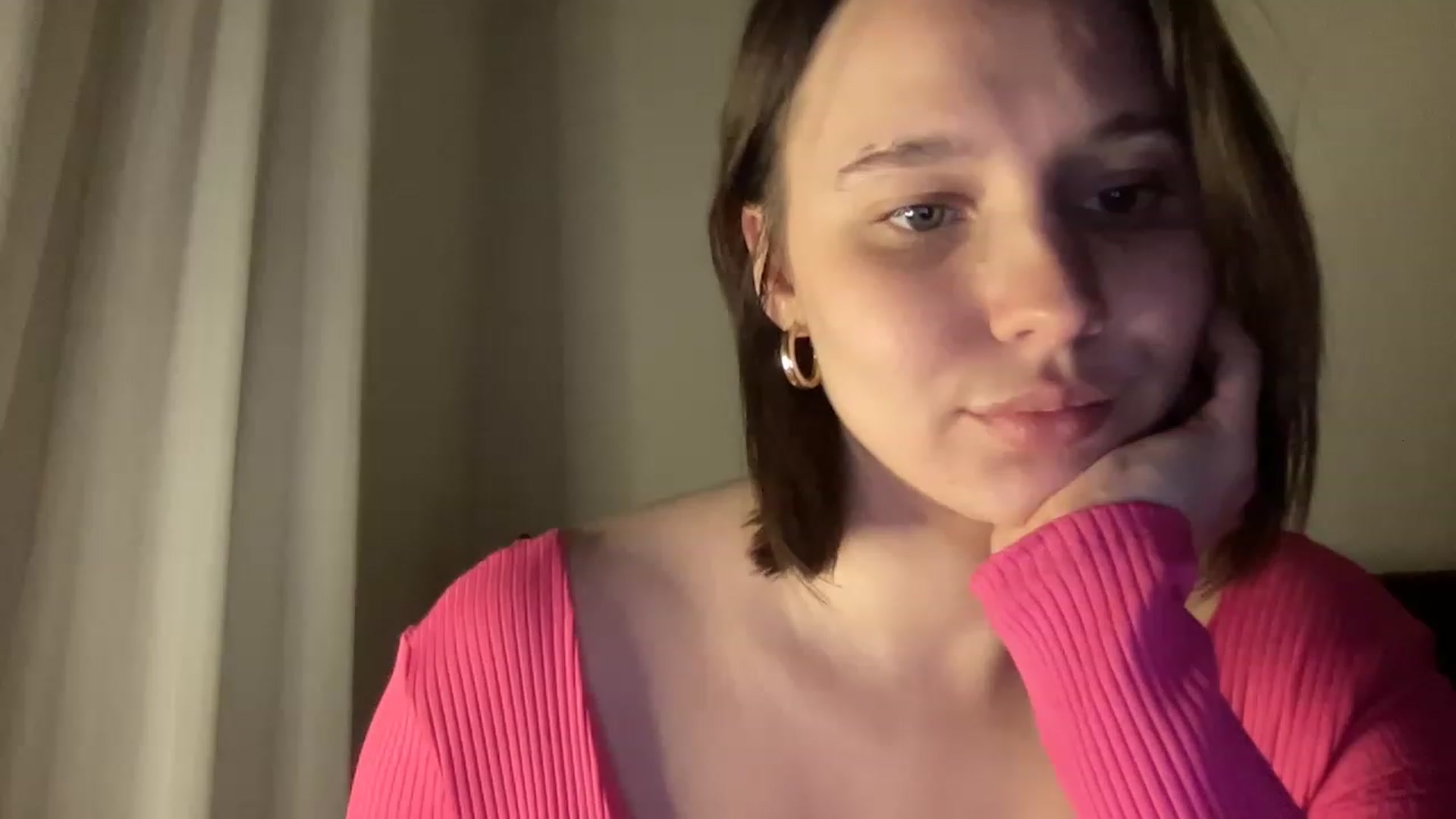 Gallery image thumbnail from TifanyTatum's myfreecams stream on, 12/01/2022, 16:44 image 7 of 20
