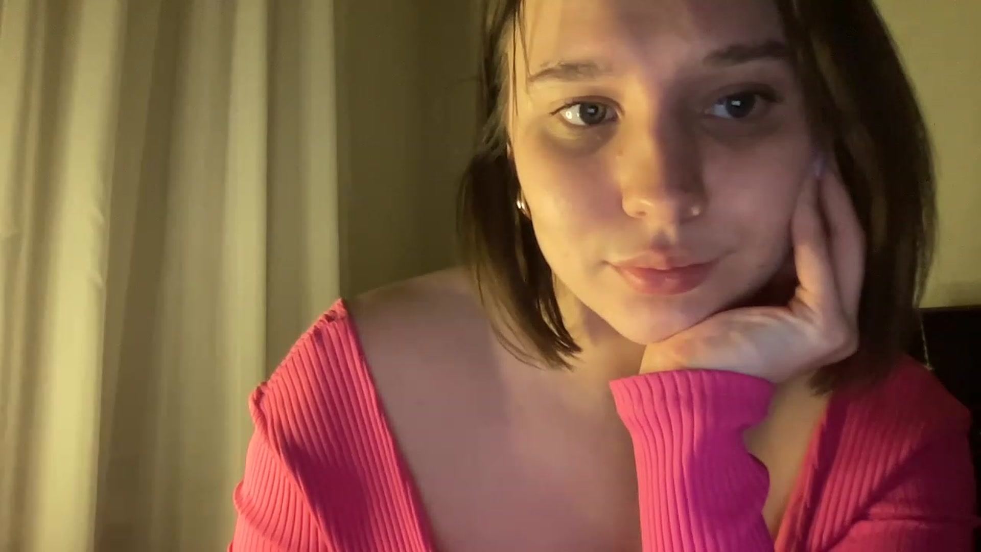 Gallery image thumbnail from TifanyTatum's myfreecams stream on, 12/01/2022, 18:45 image 13 of 20