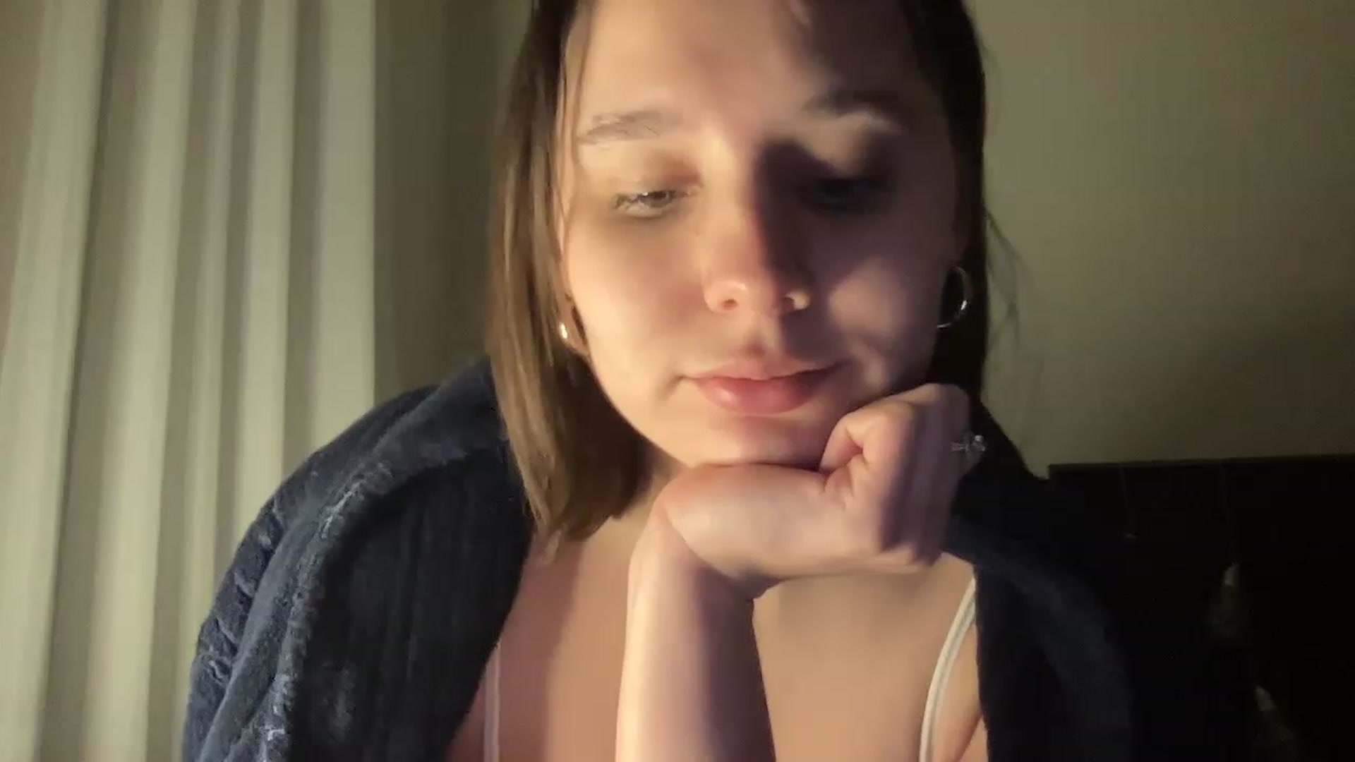 Gallery image thumbnail from TifanyTatum's myfreecams stream on, 12/02/2022, 16:33 image 2 of 20