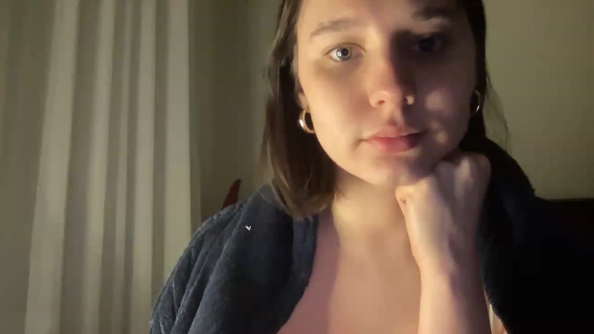 Gallery image thumbnail from TifanyTatum's myfreecams stream on, 12/02/2022, 16:59 image 17 of 20