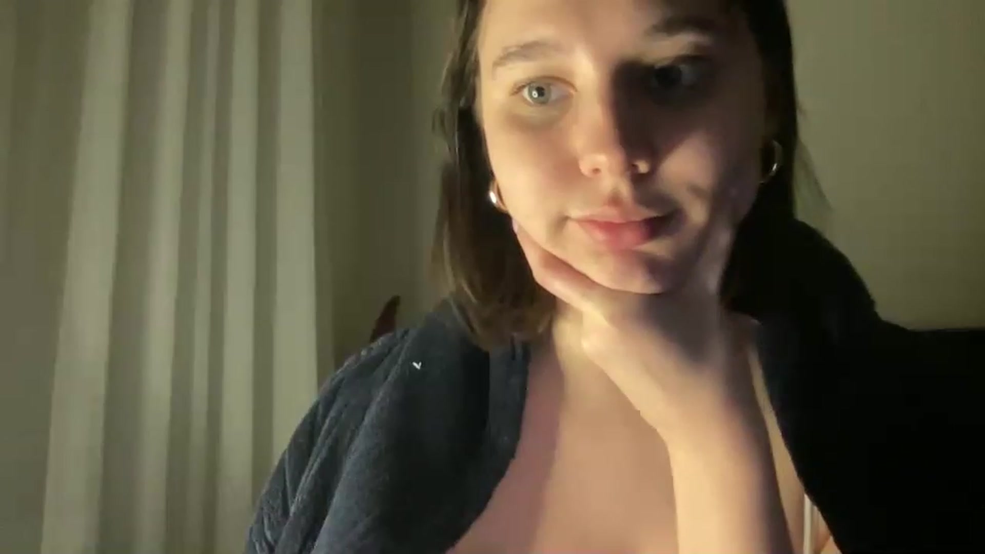 Gallery image thumbnail from TifanyTatum's myfreecams stream on, 12/02/2022, 16:59 image 14 of 20