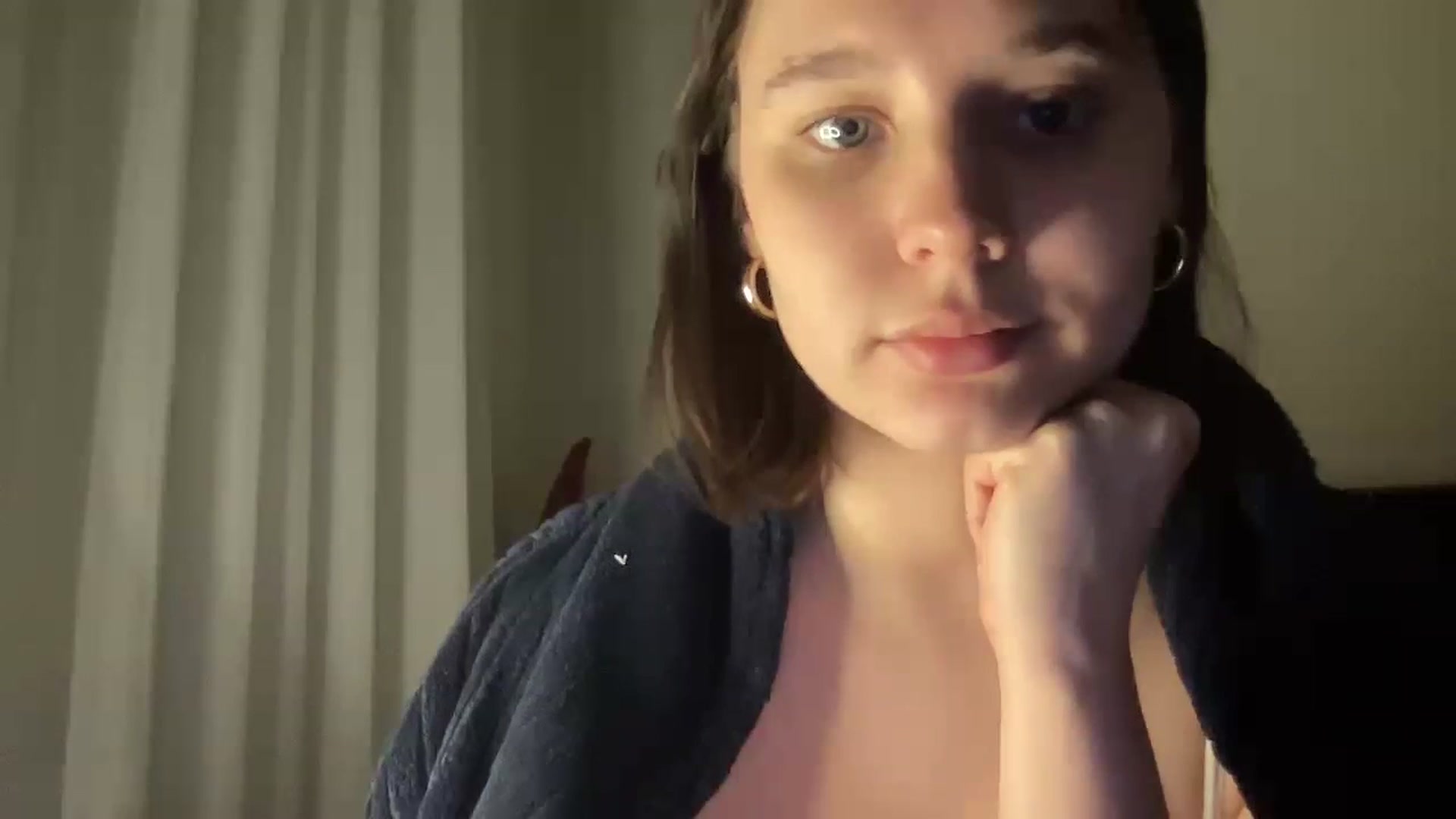 Gallery image thumbnail from TifanyTatum's myfreecams stream on, 12/02/2022, 16:59 image 16 of 20