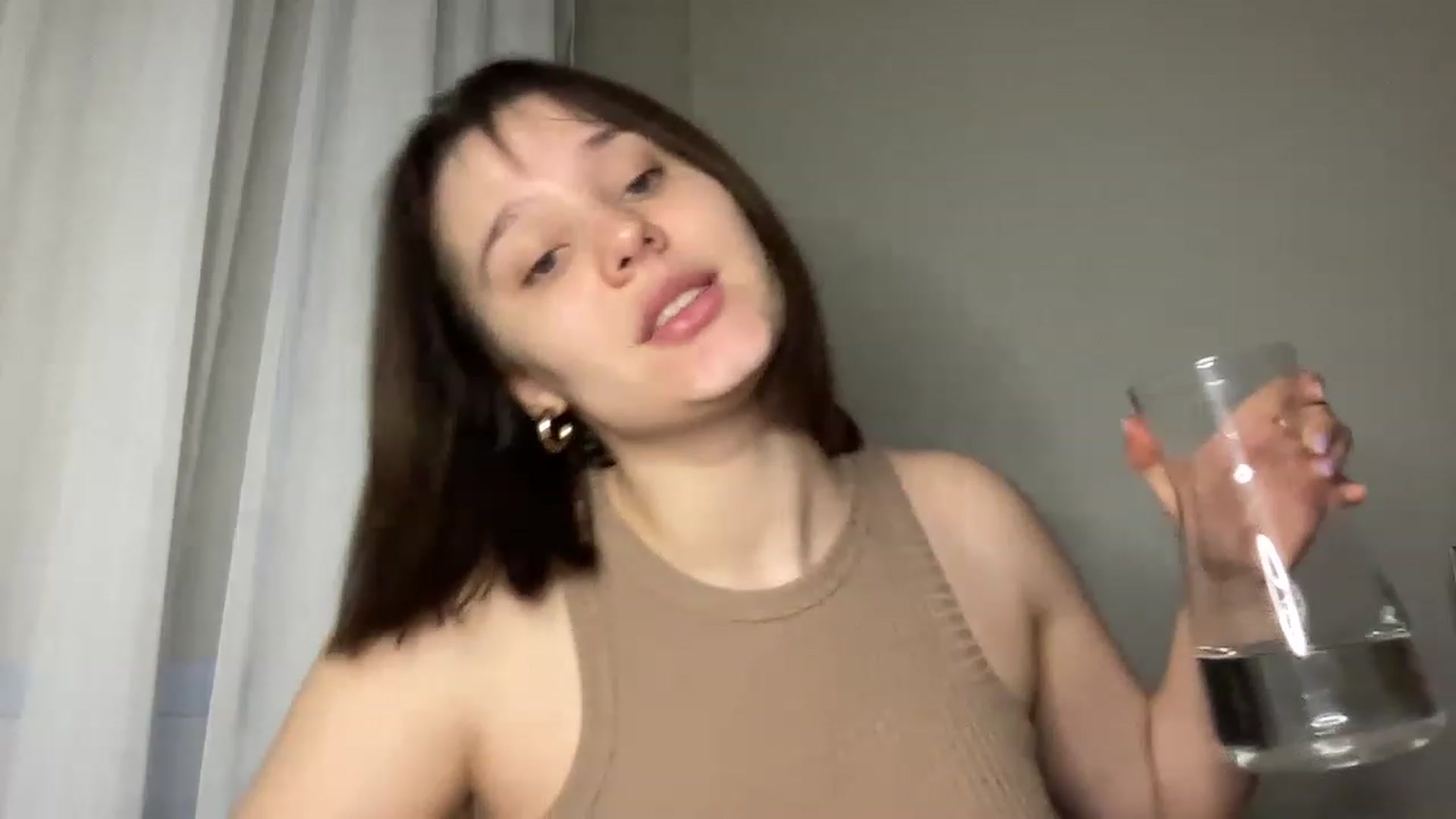 Gallery image thumbnail from TifanyTatum's myfreecams stream on, 12/04/2022, 14:46 image 9 of 20