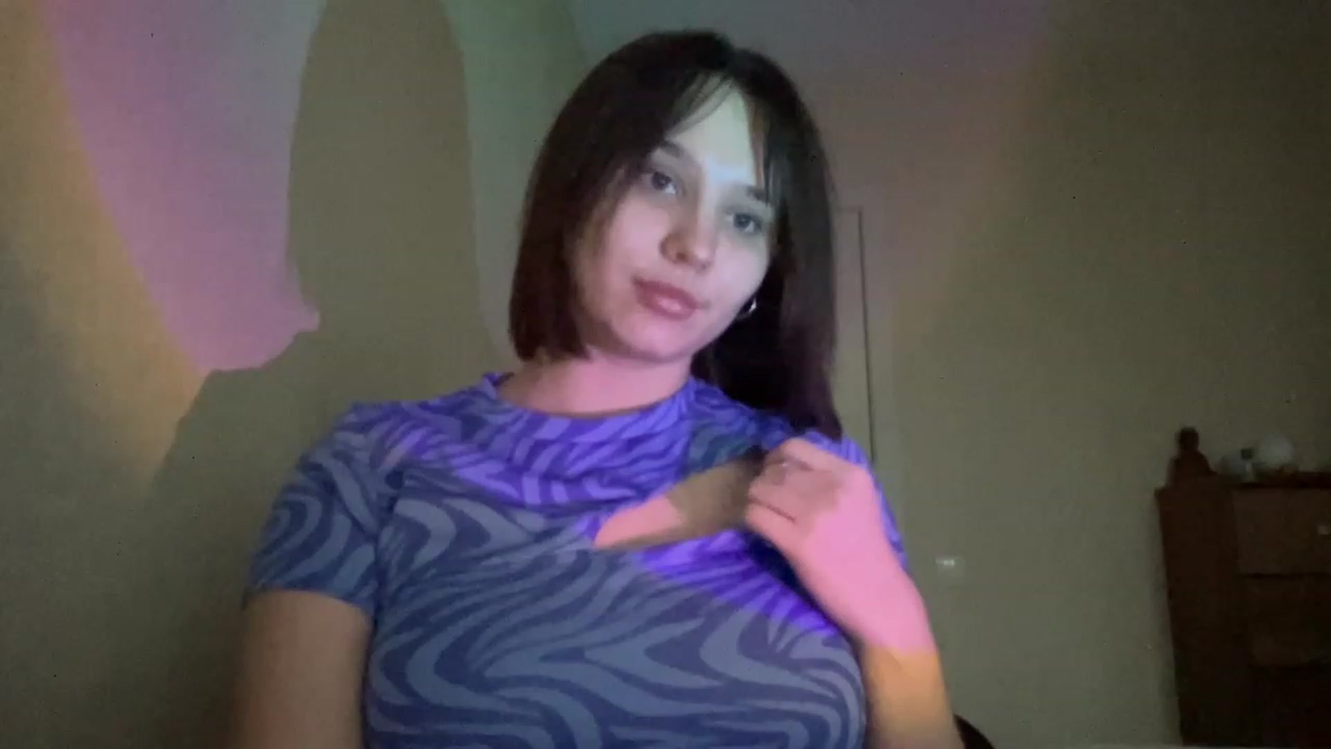 Gallery image thumbnail from TifanyTatum's myfreecams stream on, 12/12/2022, 13:01 image 18 of 20