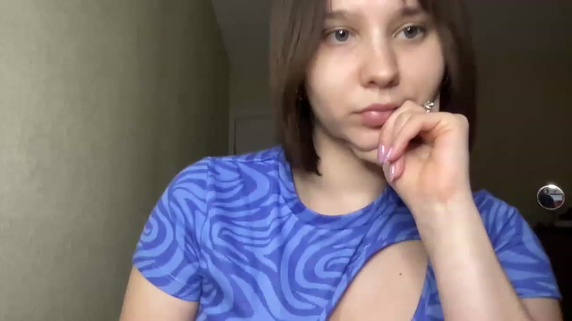 Gallery image thumbnail from TifanyTatum's myfreecams stream on, 12/12/2022, 17:40 image 3 of 20