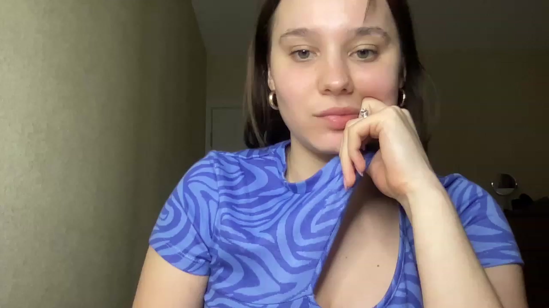 Gallery image thumbnail from TifanyTatum's myfreecams stream on, 12/15/2022, 19:01 image 13 of 20