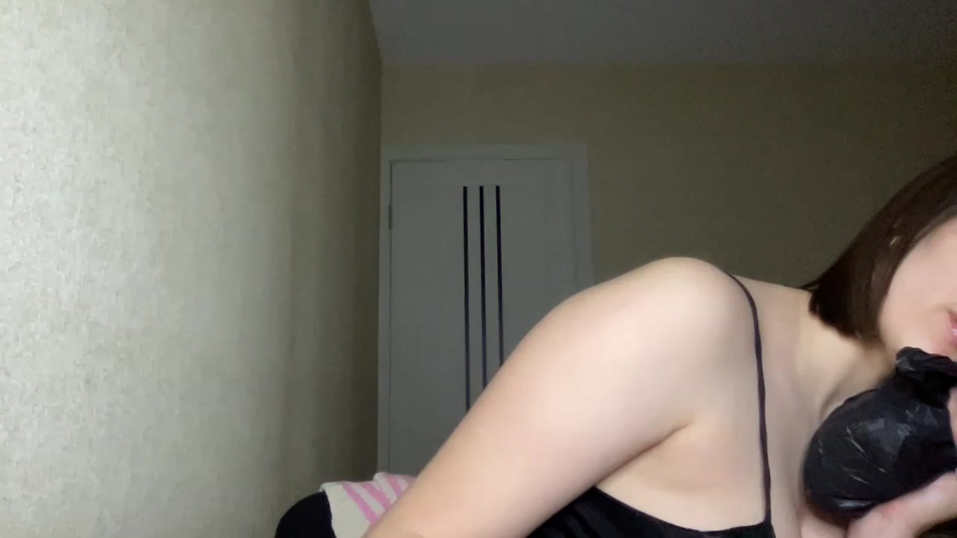 Gallery image thumbnail from TifanyTatum's myfreecams stream on, 12/18/2022, 19:38 image 3 of 20
