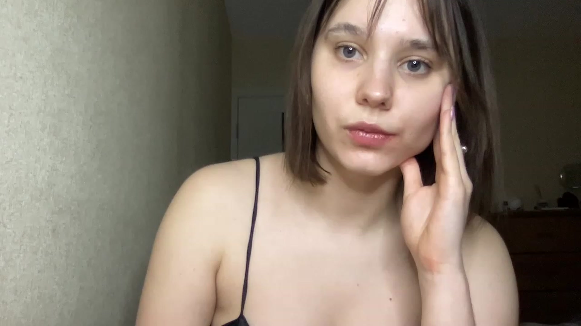 Gallery image thumbnail from TifanyTatum's myfreecams stream on, 12/18/2022, 19:38 image 11 of 20