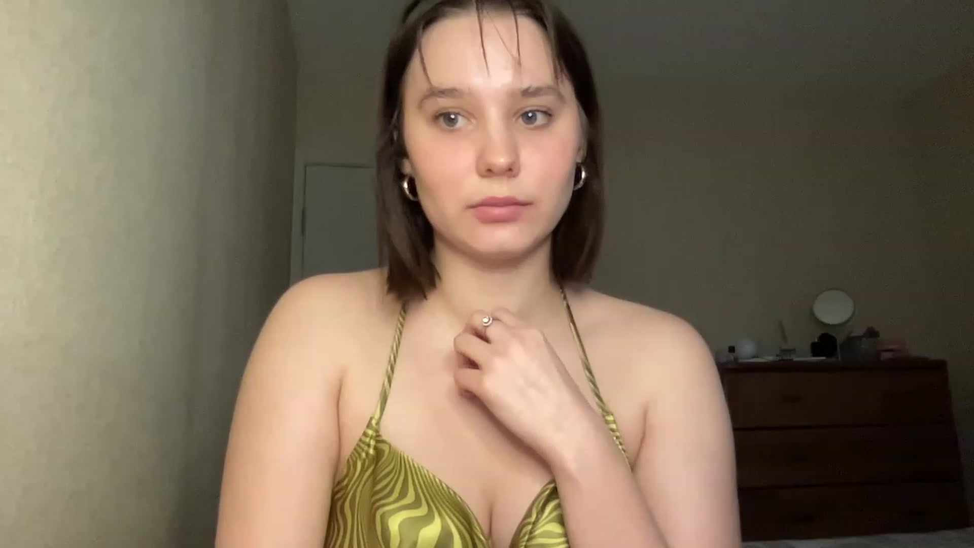 Gallery image thumbnail from TifanyTatum's myfreecams stream on, 12/19/2022, 13:19 image 13 of 20