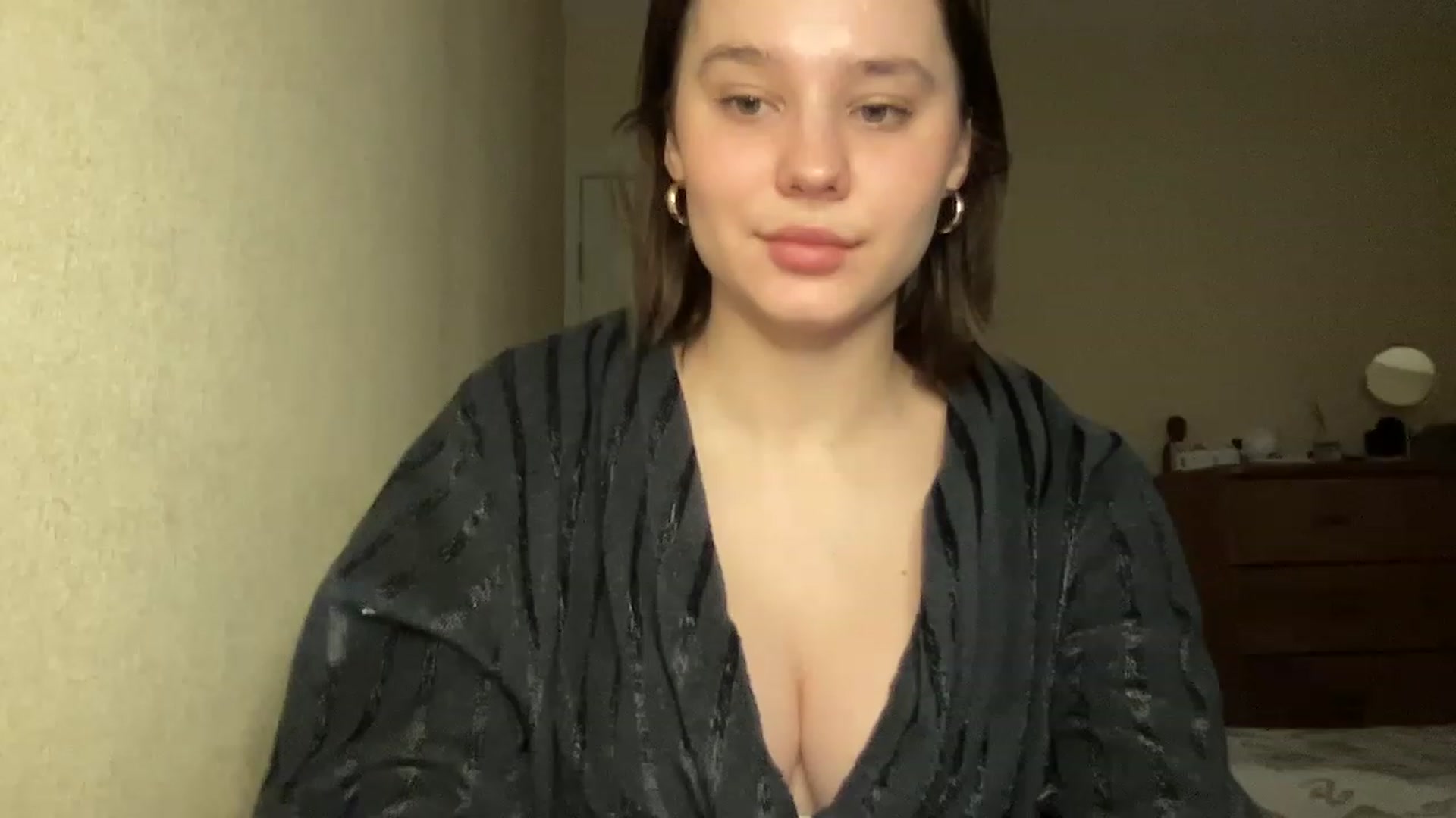 Gallery image thumbnail from TifanyTatum's myfreecams stream on, 12/20/2022, 12:07 image 17 of 20