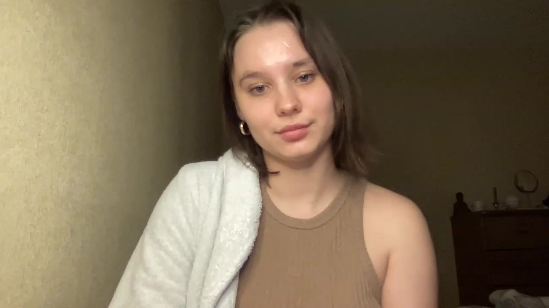 Gallery image thumbnail from TifanyTatum's myfreecams stream on, 12/22/2022, 18:59 image 13 of 20