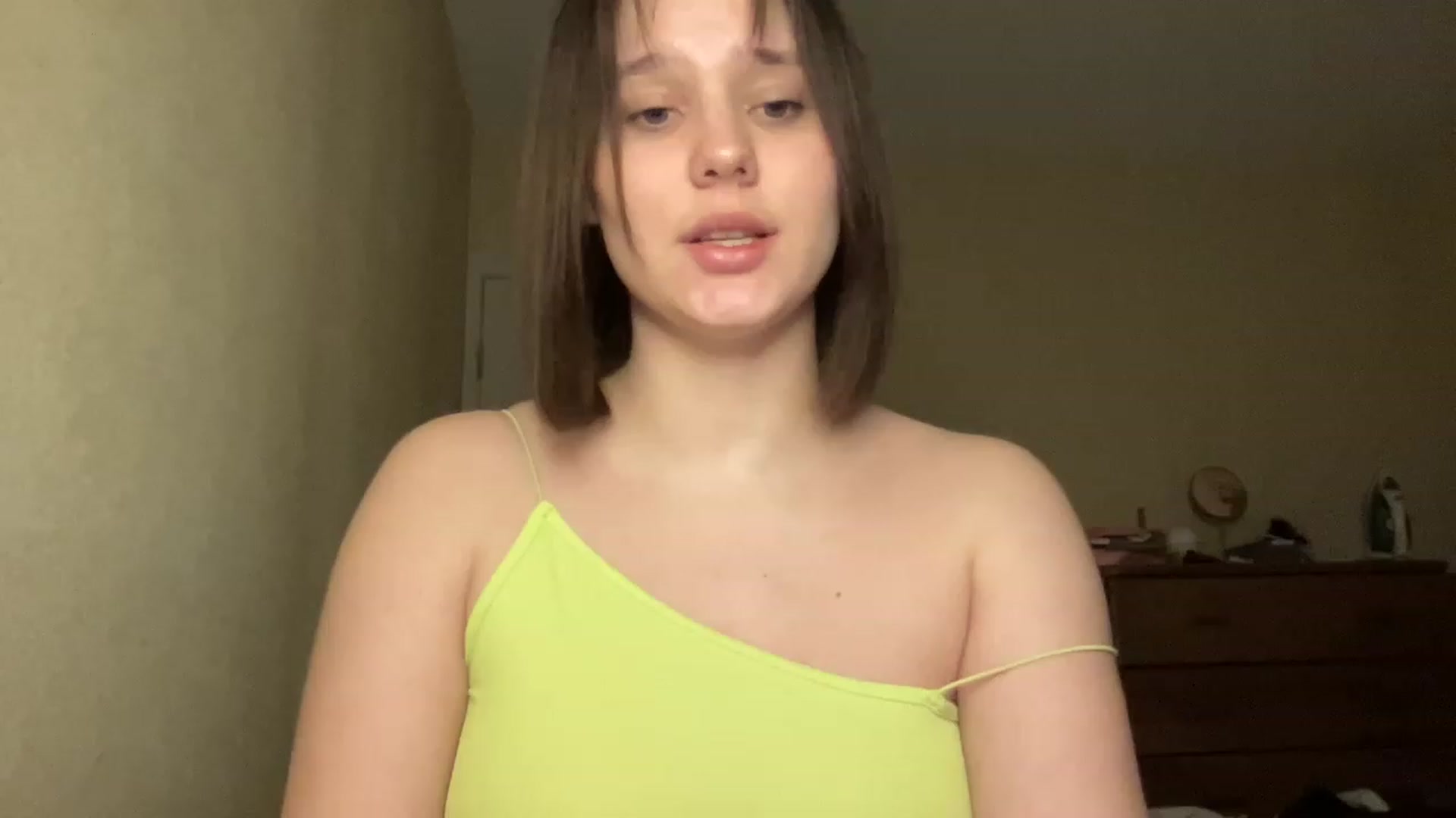 Gallery image thumbnail from TifanyTatum's myfreecams stream on, 12/25/2022, 15:02 image 9 of 20