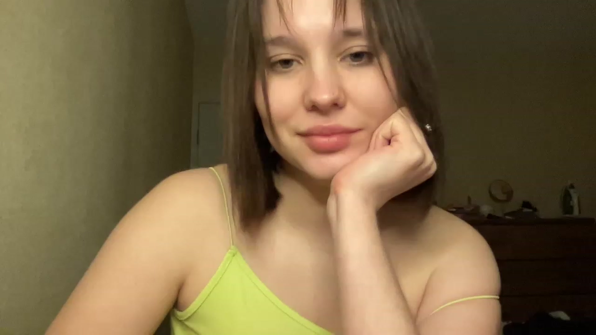 Gallery image thumbnail from TifanyTatum's myfreecams stream on, 12/25/2022, 15:02 image 15 of 20