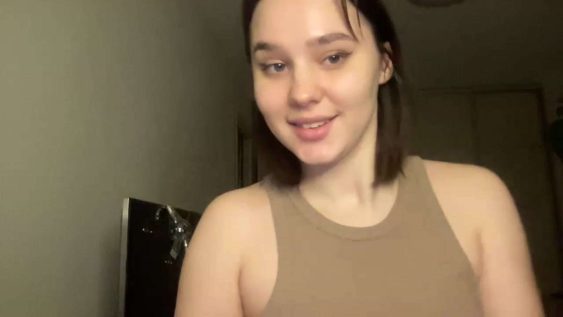 Gallery image thumbnail from TifanyTatum's myfreecams stream on, 02/04/2023, 15:50 image 3 of 20