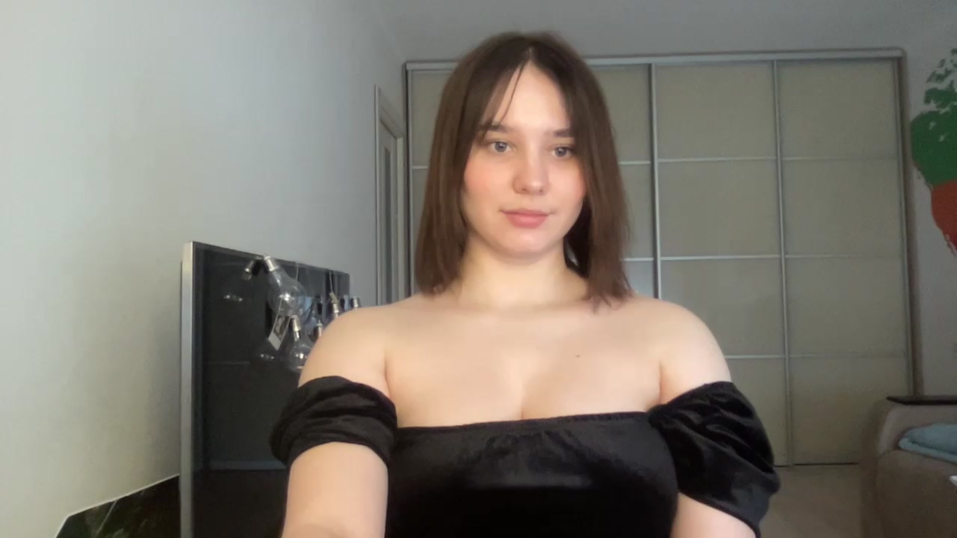 Gallery image thumbnail from TifanyTatum's myfreecams stream on, 02/05/2023, 10:19 image 5 of 20