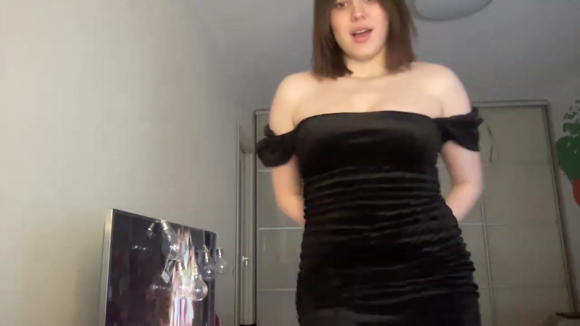 Gallery image thumbnail from TifanyTatum's myfreecams stream on, 02/05/2023, 11:15 image 9 of 20