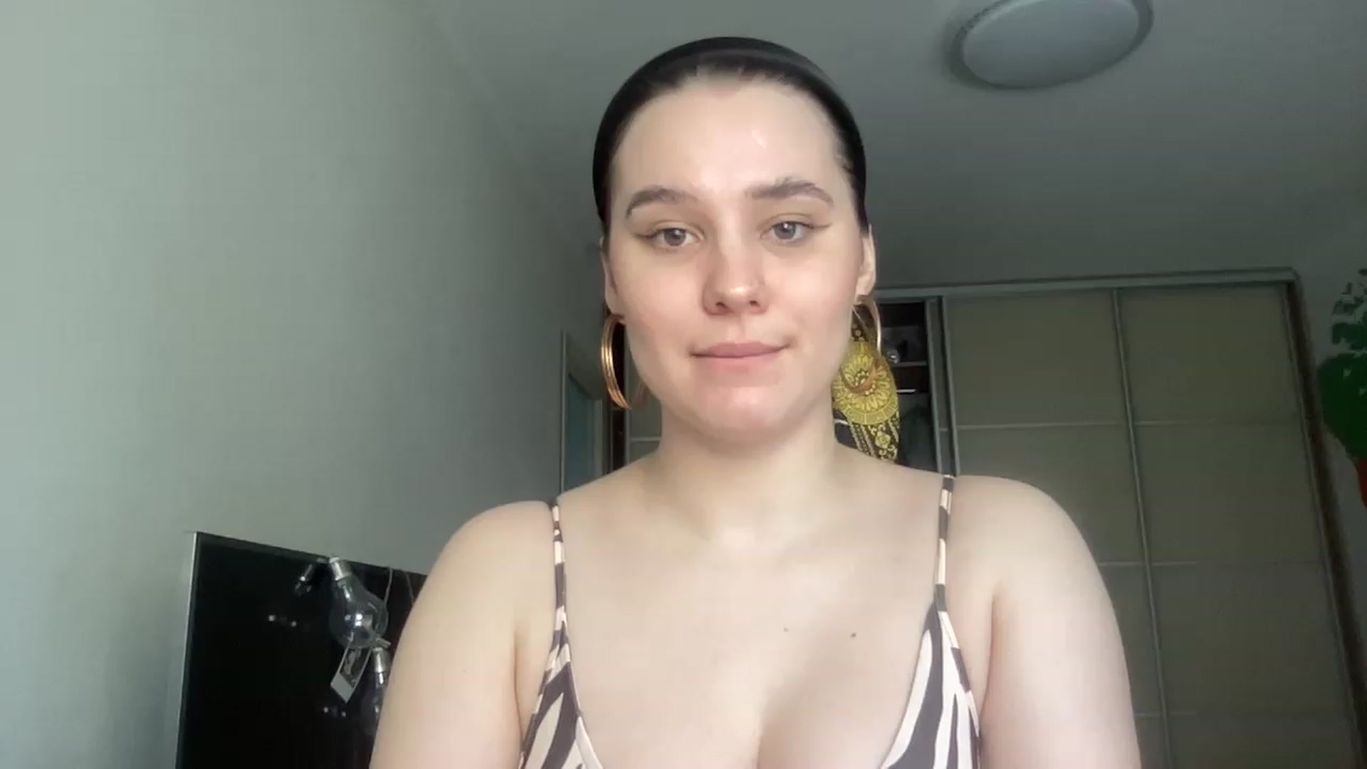 Gallery image thumbnail from TifanyTatum's myfreecams stream on, 02/10/2023, 13:00 image 10 of 20