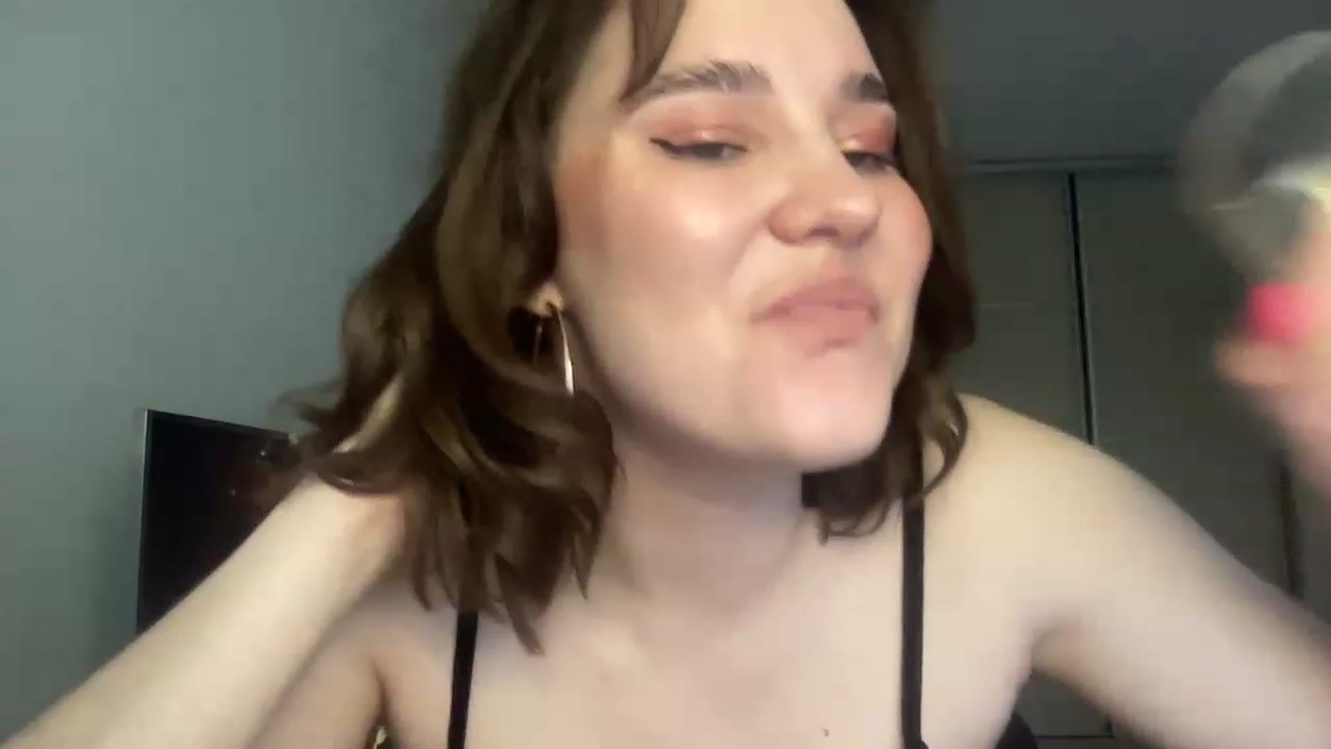Gallery image thumbnail from TifanyTatum's myfreecams stream on, 02/13/2023, 12:17 image 20 of 20