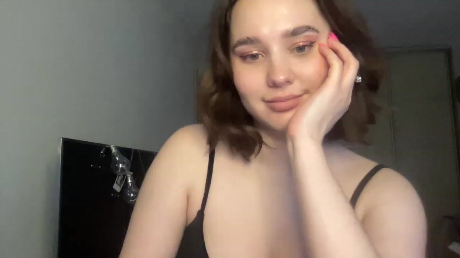 Gallery image thumbnail from TifanyTatum's myfreecams stream on, 02/13/2023, 14:29 image 5 of 20