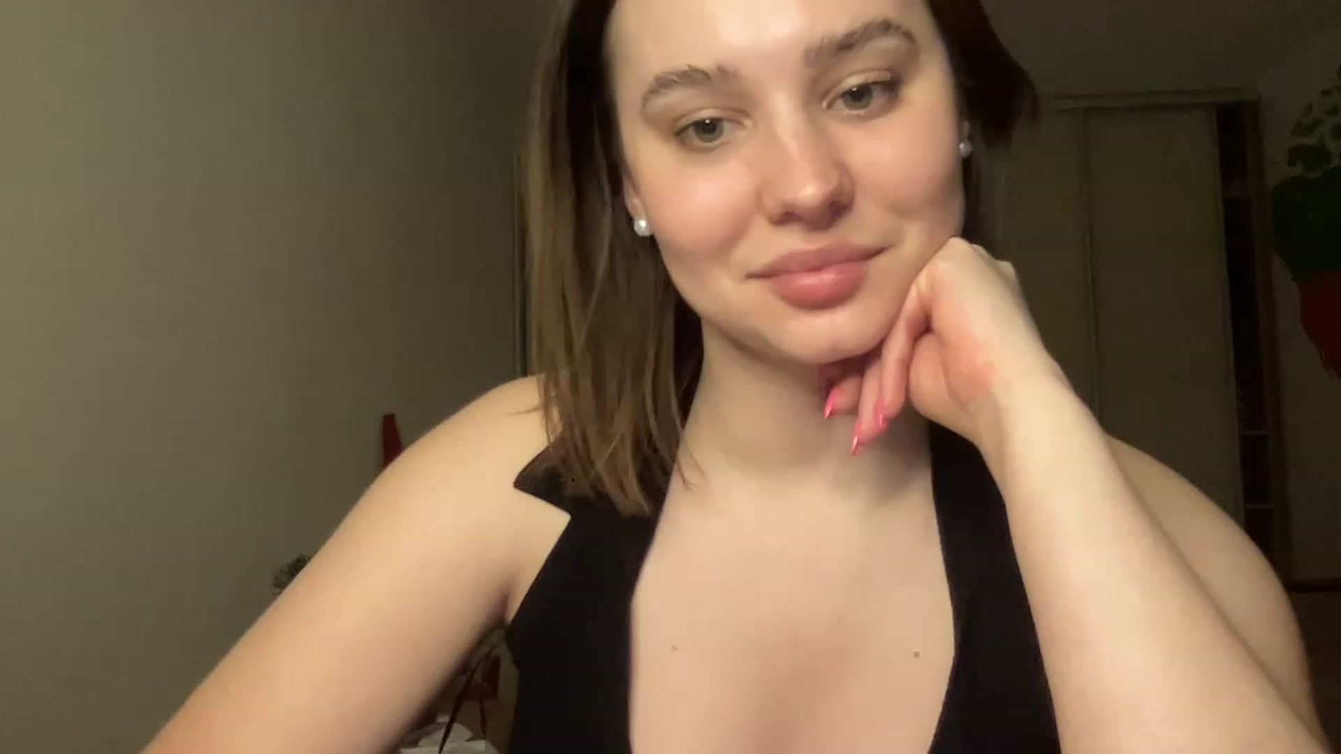 Gallery image thumbnail from TifanyTatum's myfreecams stream on, 02/28/2023, 16:23 image 16 of 20