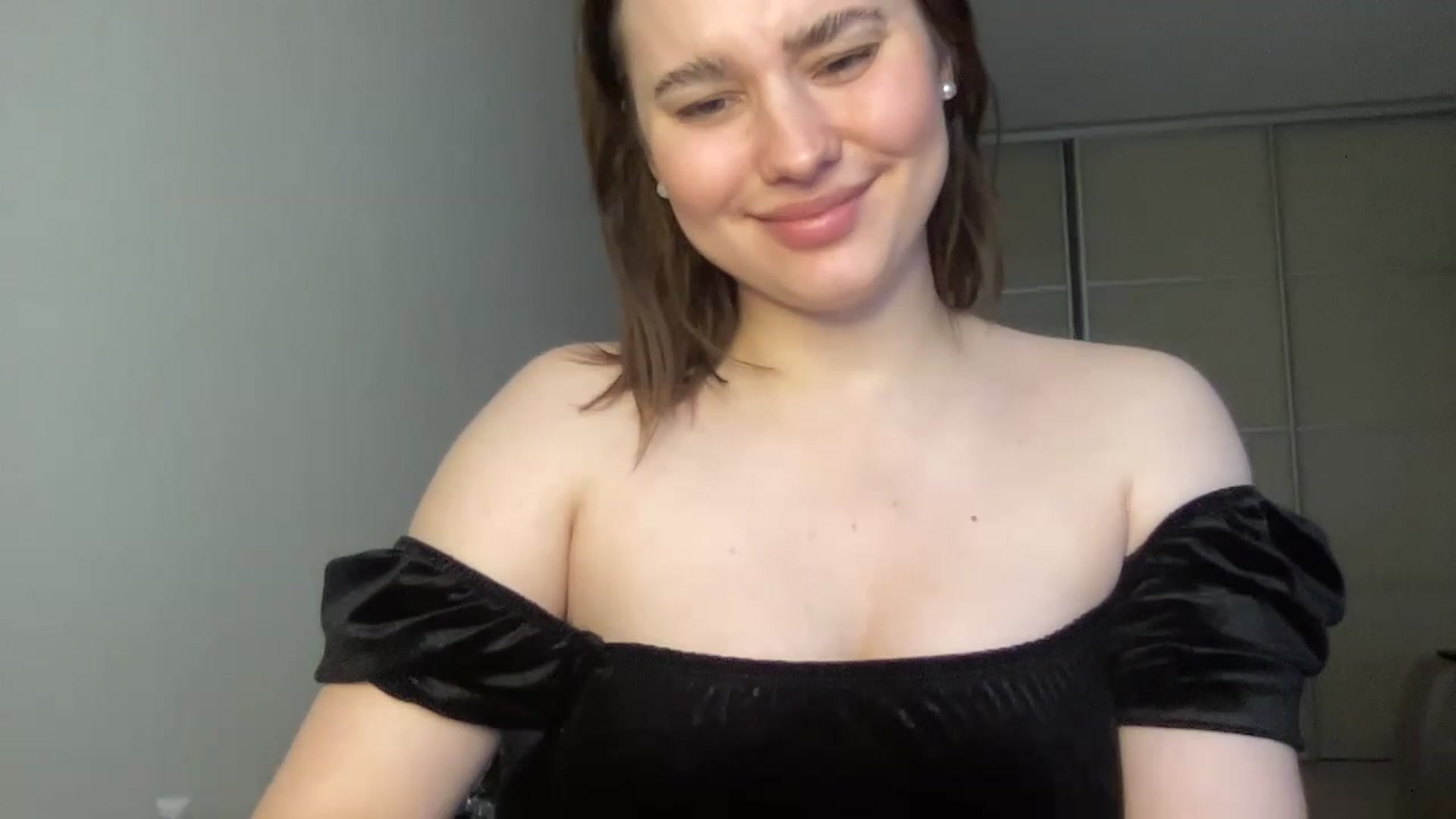 Gallery image thumbnail from TifanyTatum's myfreecams stream on, 03/01/2023, 13:32 image 8 of 20