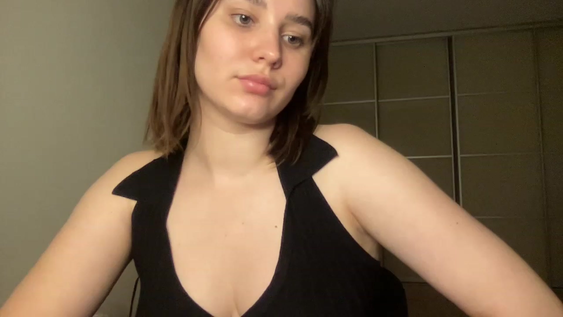 Gallery image thumbnail from TifanyTatum's myfreecams stream on, 03/01/2023, 16:34 image 17 of 20