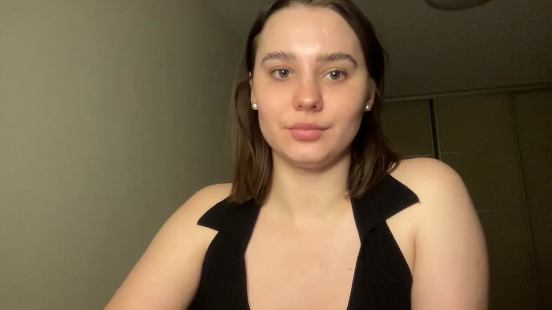Gallery image thumbnail from TifanyTatum's myfreecams stream on, 03/01/2023, 16:34 image 4 of 20