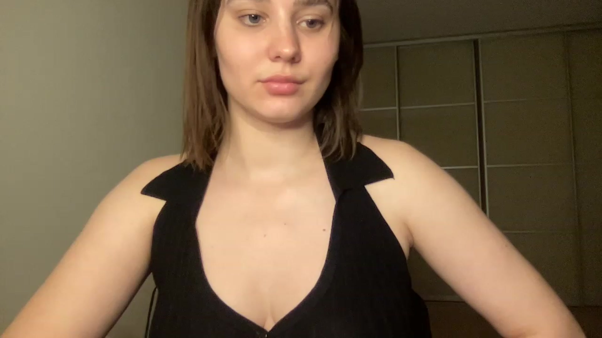 Gallery image thumbnail from TifanyTatum's myfreecams stream on, 03/01/2023, 16:34 image 16 of 20