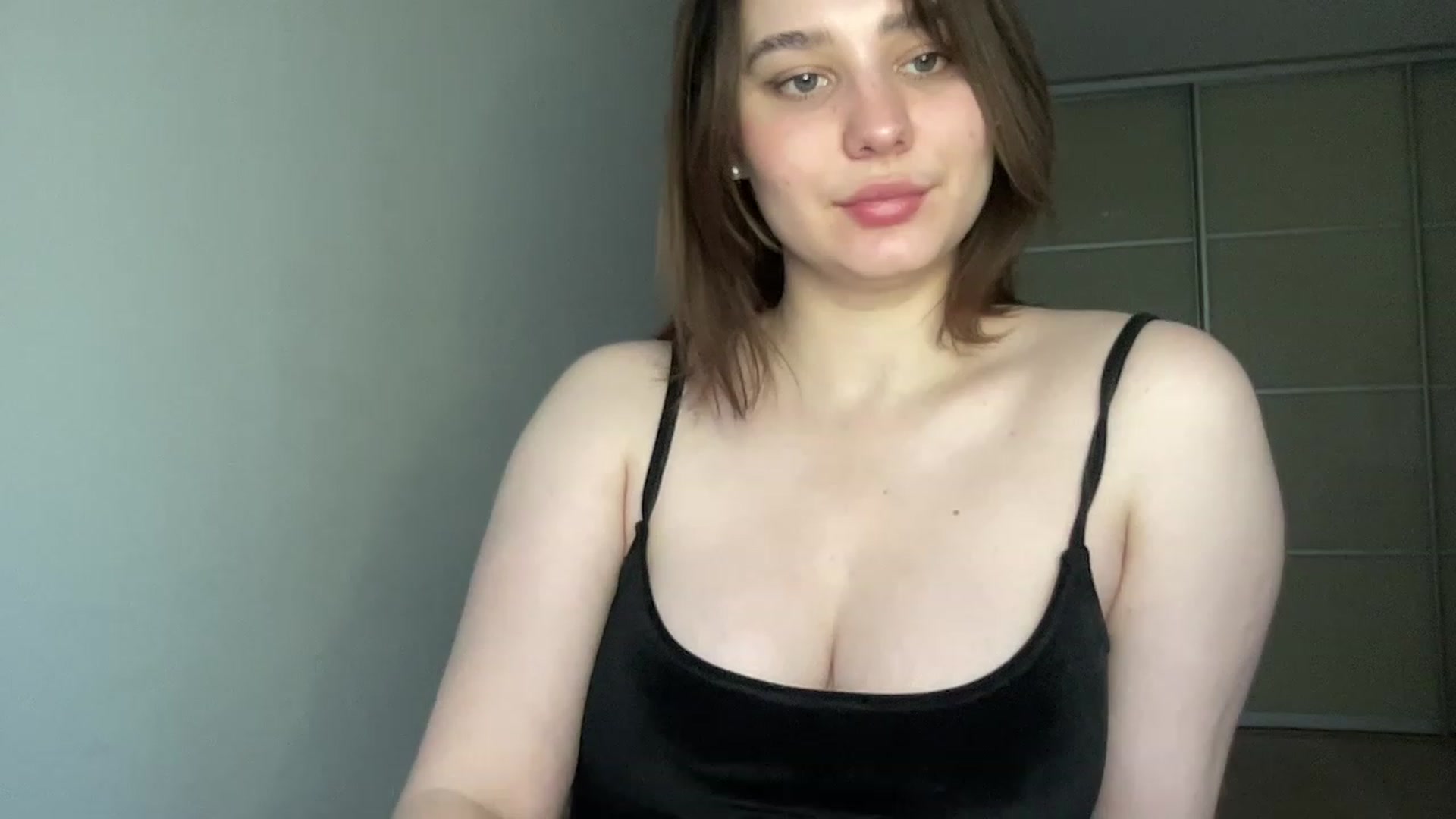Gallery image thumbnail from TifanyTatum's myfreecams stream on, 03/07/2023, 13:17 image 10 of 20