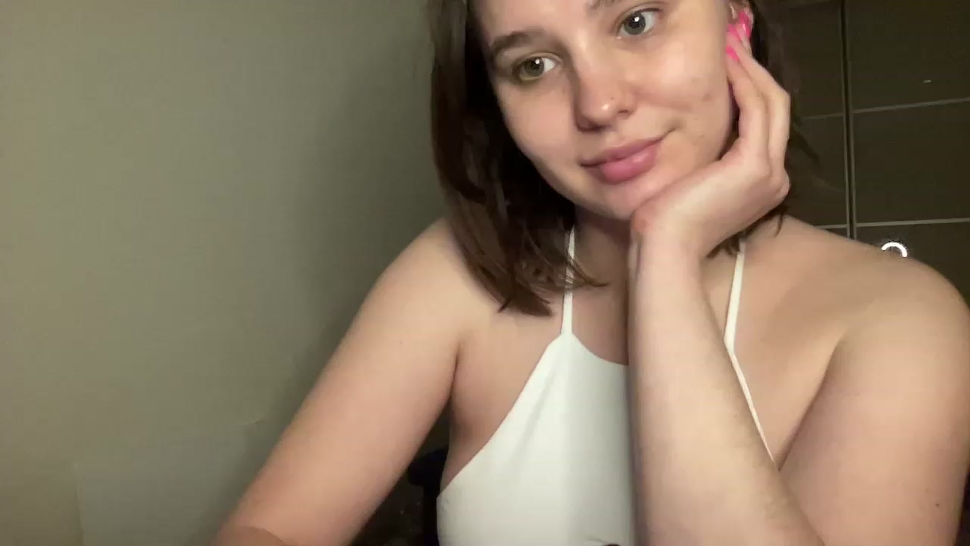 Gallery image thumbnail from TifanyTatum's myfreecams stream on, 03/09/2023, 18:09 image 3 of 20