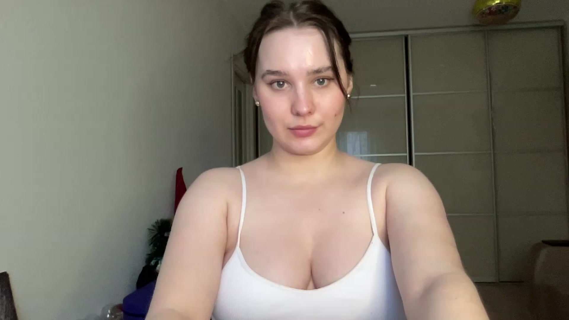 Gallery image thumbnail from TifanyTatum's myfreecams stream on, 03/12/2023, 14:08 image 4 of 20