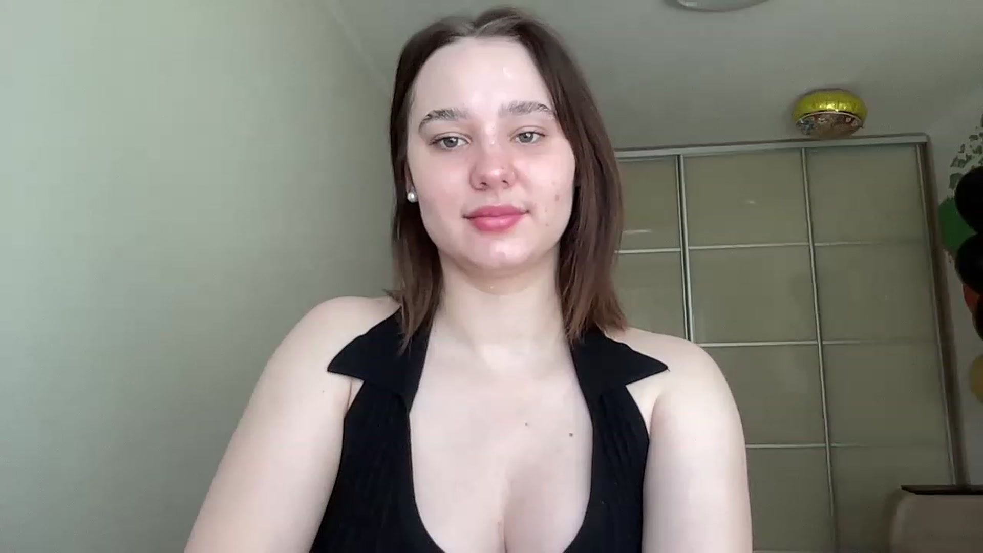 Gallery image thumbnail from TifanyTatum's myfreecams stream on, 03/14/2023, 10:34 image 5 of 20
